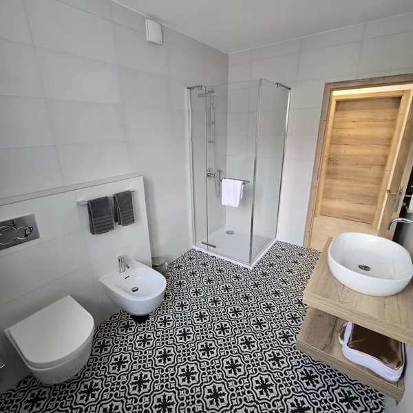 Doppelappartement mit der Möglichkeit eines Zustellbettes