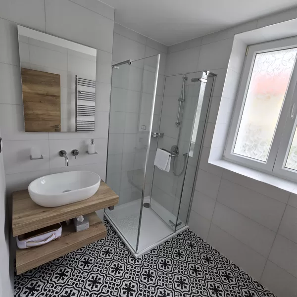 Zwei-Schlafzimmer-Familienwohnung